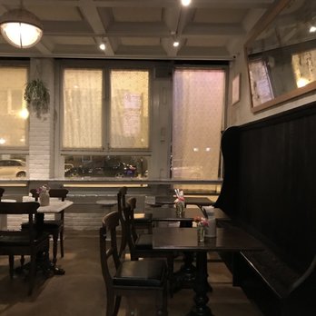 Pleasant House Pub - British Near Me - Chicago, Illinois Pleasant House Pub - British Near Me - Chicago, Illinois