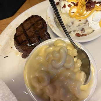 Texas Roadhouse - Medium 6oz filet (that was raw in the middle), Mac n cheese was bland and that's the loaded Mashed Potatoes?!? - American Near Me - Rochester, New York Texas Roadhouse - Medium 6oz filet (that was raw in the middle), Mac n cheese was bland and that's the loaded Mashed Potatoes?!? - American Near Me - Rochester, New York