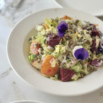 Clementine - Seasonal autumn chopped salad (drooling thinking about it, it was so good) - Mediterranean Near Me - Yountville, California