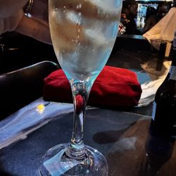 R Lounge