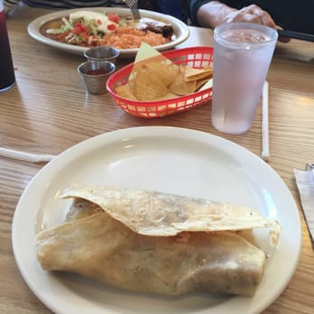 Perlita's Authentic Mexican Restaurant - Mexican Near Me - Crescent City, California Perlita's Authentic Mexican Restaurant - Mexican Near Me - Crescent City, California