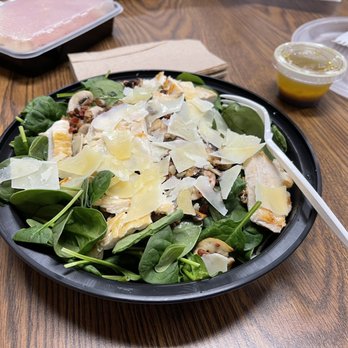 Lenoci’s Italian Kitchen - Pizza Near Me - Wethersfield, Connecticut