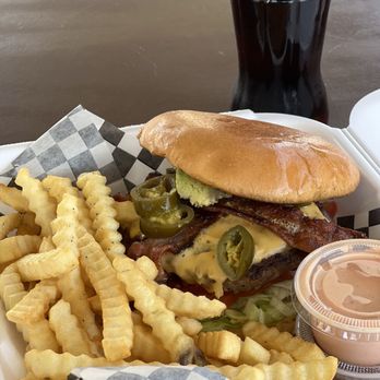 Chuy's Foodtruck - Chuy's Burger - Food Trucks Near Me - Denair, California Chuy's Foodtruck - Chuy's Burger - Food Trucks Near Me - Denair, California