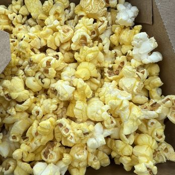 Leeside Pub - yes they have a popcorn machine! - Pubs Near Me - Falmouth, Massachusetts Leeside Pub - yes they have a popcorn machine! - Pubs Near Me - Falmouth, Massachusetts