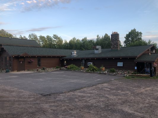 Root Cellar Resort and Dining by null