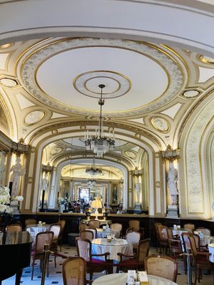 Gran Caffè Gambrinus by null