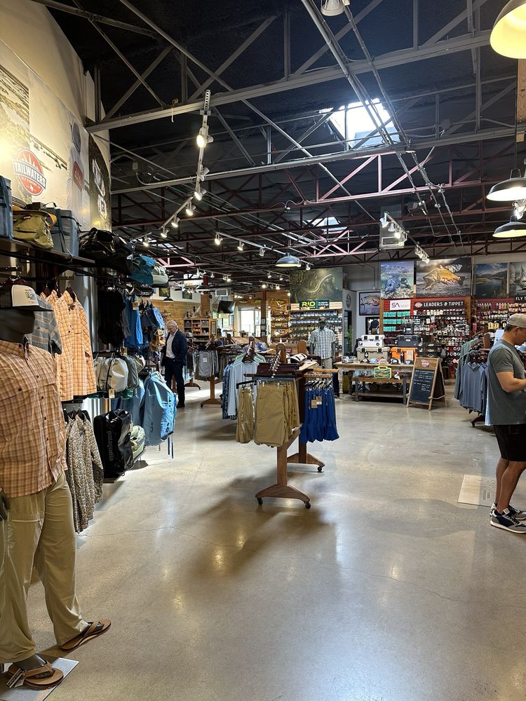 Tailwaters Fly Fishing Logo