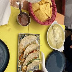 La Cantina Mexicana