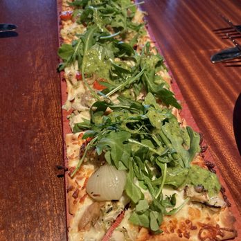 Seasons 52 - Flatbread chicken and arugula - New American Near Me - Costa Mesa, California
