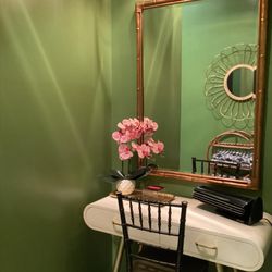 Amy Jane Beauty & Bronze