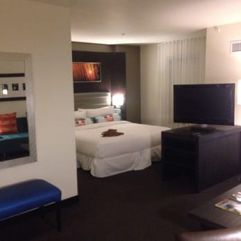 Aloft Silicon Valley - Nice room. Very modern :) - Hotels Near Me - Newark, California Aloft Silicon Valley - Nice room. Very modern :) - Hotels Near Me - Newark, California