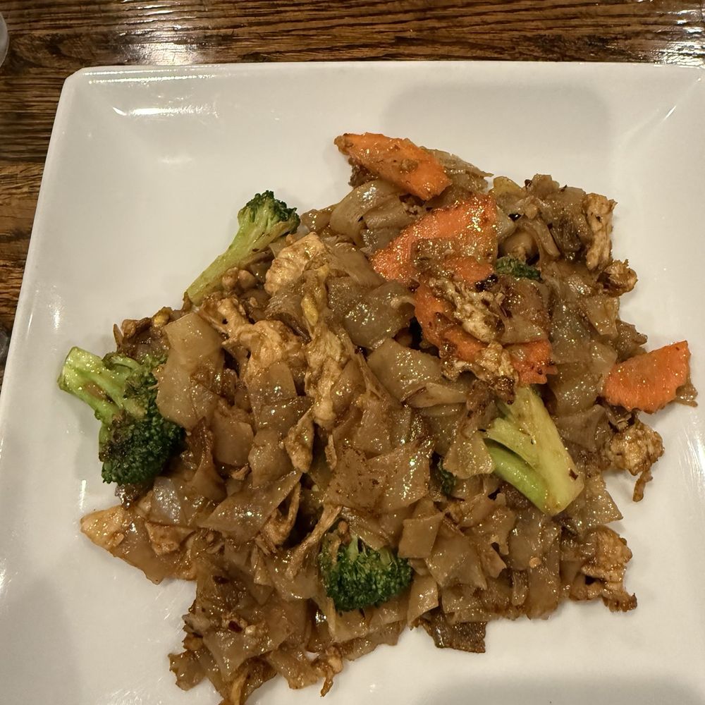 Thawan Thai Cuisine - Thai Near Me - Norman, Oklahoma Thawan Thai Cuisine - Thai Near Me - Norman, Oklahoma