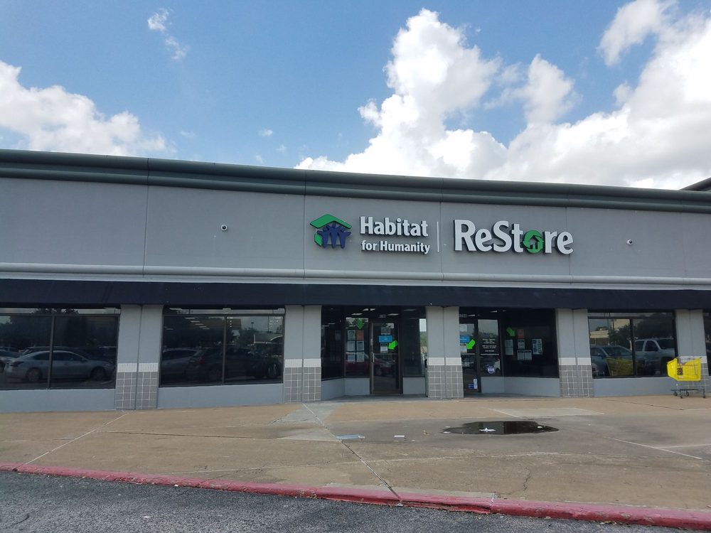 HOUSTON HABITAT RESTORE Updated October 2024 43 Photos 5280 W