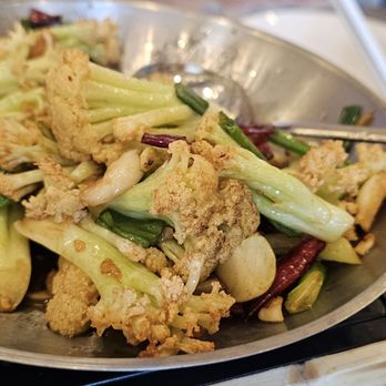 Yum Long - Dry pot cauliflowe - Chinese Near Me - Monterey Park, California Yum Long - Dry pot cauliflowe - Chinese Near Me - Monterey Park, California