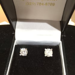 Jesse The Jeweler - 2cttw diamond studs --- I LOVE THEM!