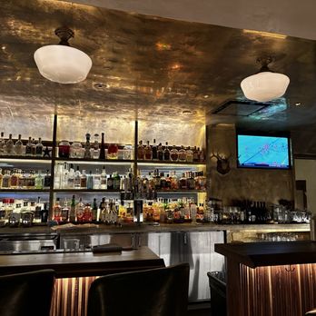 Culpepper Cattle - Bar area - Steakhouses Near Me - Dallas, Texas