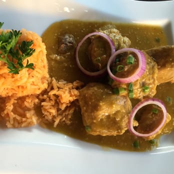Javier's - Chile verde-tender pork in tomatillo sauce. Very good!!! - Mexican Near Me - Irvine, California