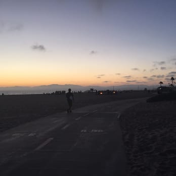 Dockweiler State Beach - Beautiful skyline and beach. - Beaches Near Me - Playa Del Rey, California Dockweiler State Beach - Beautiful skyline and beach. - Beaches Near Me - Playa Del Rey, California