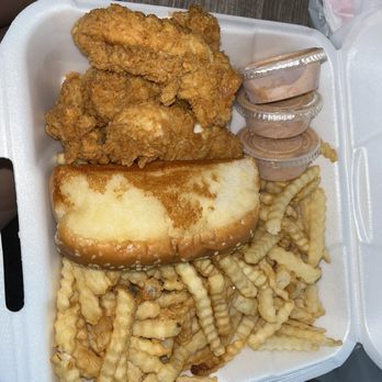 Raising Cane's Chicken Fingers - The Caniac Combo - 6 Chicken Fingers - Fast Food Near Me - Henderson, Nevada Raising Cane's Chicken Fingers - The Caniac Combo - 6 Chicken Fingers - Fast Food Near Me - Henderson, Nevada