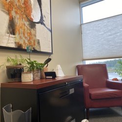 Insight Psychological - Therapist's room