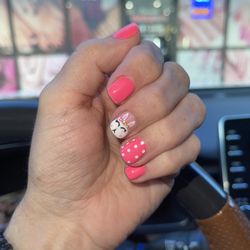 Bunny and polka dot pink nails