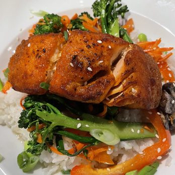 Liberty Tavern Polaris - Salmon, rice & veggies - American Near Me - Columbus, Ohio