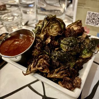 Oeste Bar & Cafe - Brussels sprouts, really good - Burgers Near Me - Oakland, California Oeste Bar & Cafe - Brussels sprouts, really good - Burgers Near Me - Oakland, California