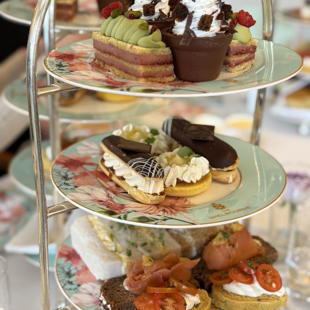 The Shelbourne, Autograph Collection - Tea tower - Hotels Near Me - Dublin, D