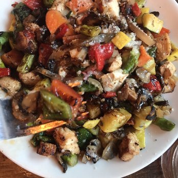 Bankhead Brewing - Chicken and veggies. Seems like a healthy option, but lots of oil - Brewpubs Near Me - Rowlett, Texas Bankhead Brewing - Chicken and veggies. Seems like a healthy option, but lots of oil - Brewpubs Near Me - Rowlett, Texas