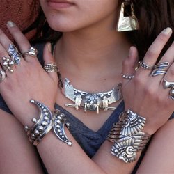 Velez Galleries - Some real Aztec jewelry at Velez Galleries