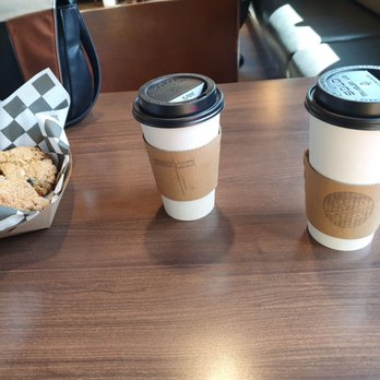 Walnut & Park - Coffee & Tea Near Me - Kalamazoo, Michigan
