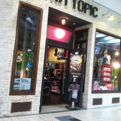 Hot Topic
