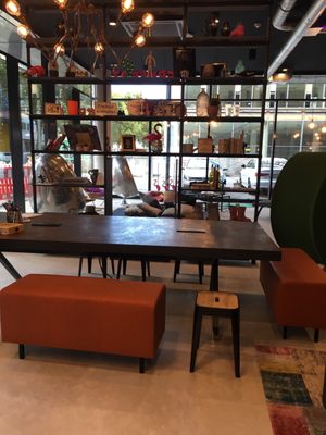 Moxy Frankfurt East by null