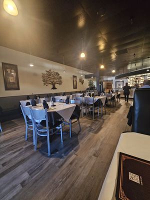 Papapolloni Mediterranean Bistro by null