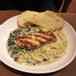 Spinach & Mushroom Fettuccine Alfredo