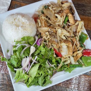 Monarch 9 Café - Stir fry - Vietnamese Near Me - Yorba Linda, California Monarch 9 Café - Stir fry - Vietnamese Near Me - Yorba Linda, California