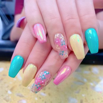 TBD Nail Salon - Spring nails, chrome top. - Nail Salons Near Me - Gretna, Louisiana