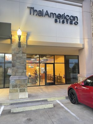 Thai American Bistro by null