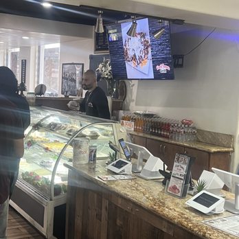 World Famous Grill - Hardest working man right here! Thank you Ali ‼ - Halal Near Me - Bell, California World Famous Grill - Hardest working man right here! Thank you Ali ‼ - Halal Near Me - Bell, California