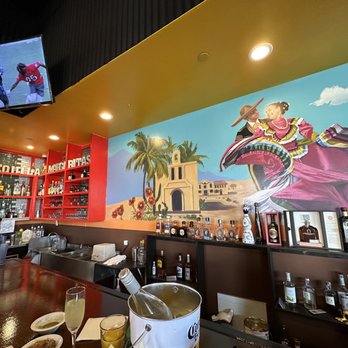 La Casita Olvera - The bar - Mexican Near Me - Foothill Ranch, California La Casita Olvera - The bar - Mexican Near Me - Foothill Ranch, California