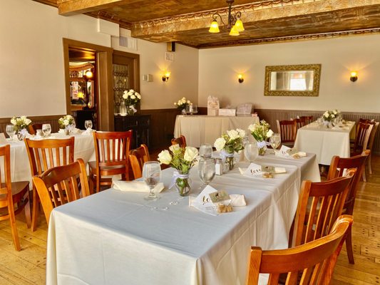 Phoebe's Restaurant & Coffee Lounge by null