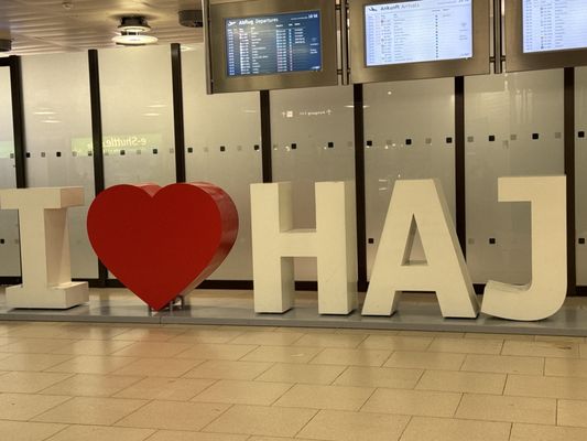 Hannover Airport by null