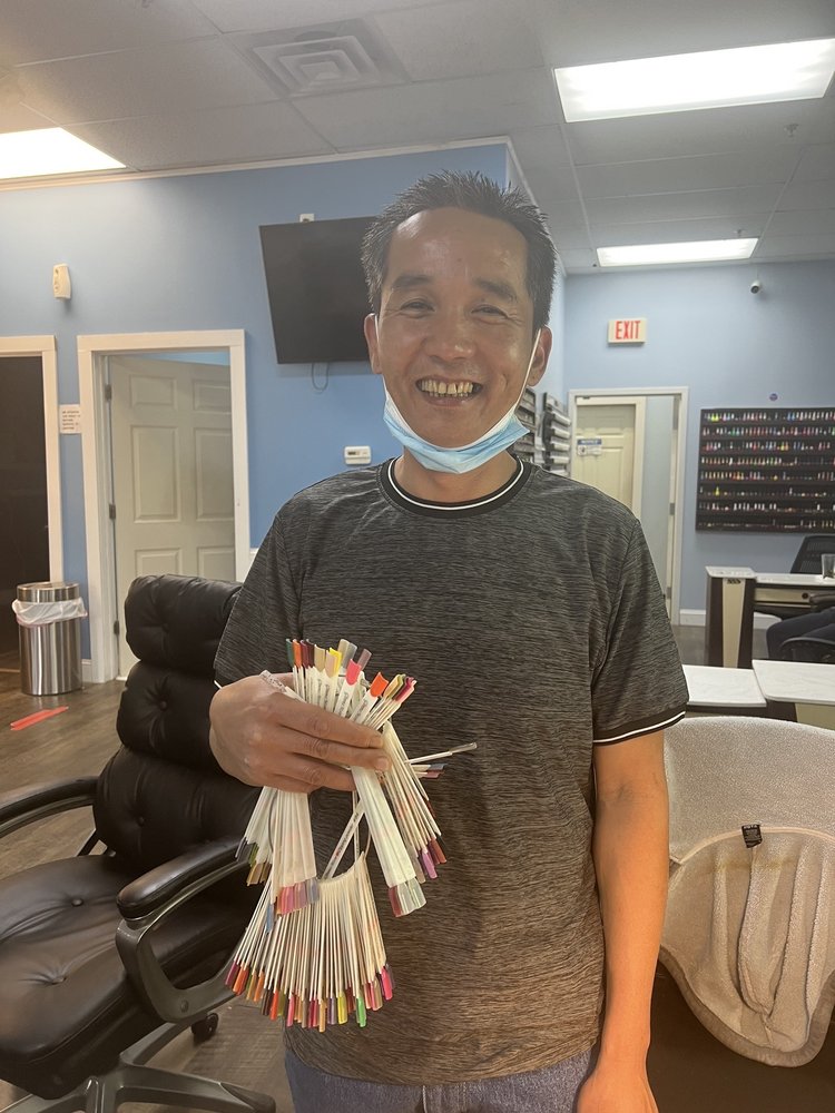 ROYAL NAILS & DAY SPA Updated June 2024 388 N Cooper Dr, Henderson