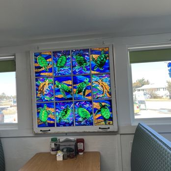 Jason's Restaurant - Sandwiches Near Me - Ocracoke, North Carolina