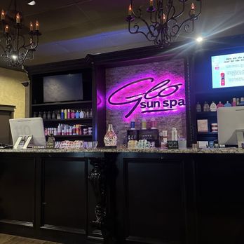 Glo Sun Spa - South Arlington - Inside - Spray Tanning Near Me - Arlington, Texas Glo Sun Spa - South Arlington - Inside - Spray Tanning Near Me - Arlington, Texas