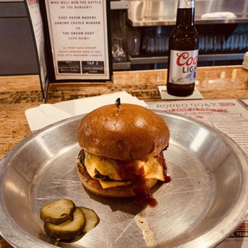 Rodeo Goat - Enjoying a delicious "Royale with Cheese"! - Burgers Near Me - Houston, Texas
