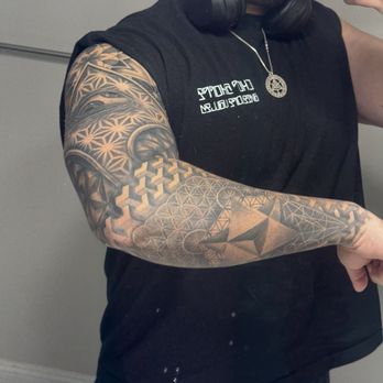 Social Ink Society - Full sleeve done by Irving - Tattoo Near Me - Lancaster, California