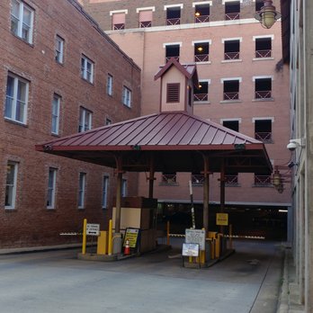Wilmington Station Deck - Wilmington Street entrance to the Wilmington Station Deck, Raleigh NC - Parking Near Me - Raleigh, North Carolina Wilmington Station Deck - Wilmington Street entrance to the Wilmington Station Deck, Raleigh NC - Parking Near Me - Raleigh, North Carolina
