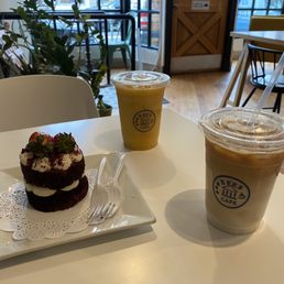 Mini Cakes
