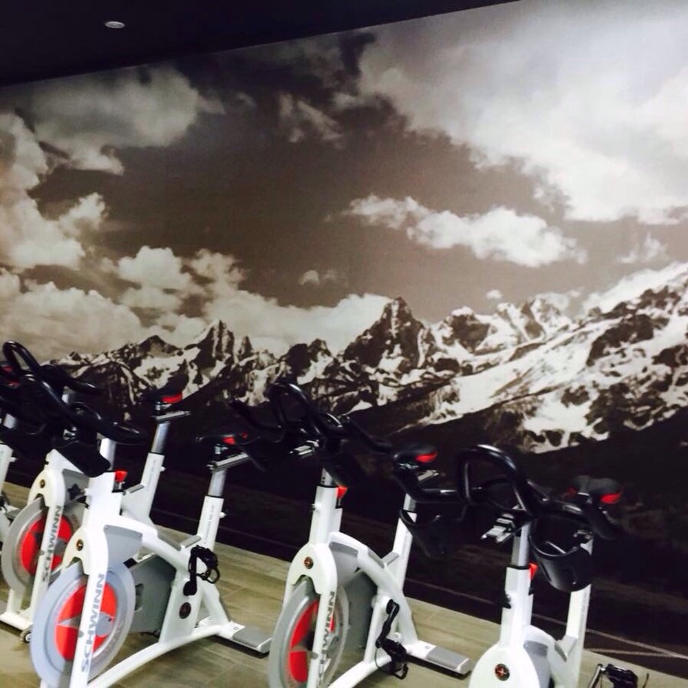 Beautiful space, top notch equipment! Beautiful space, top notch equipment!